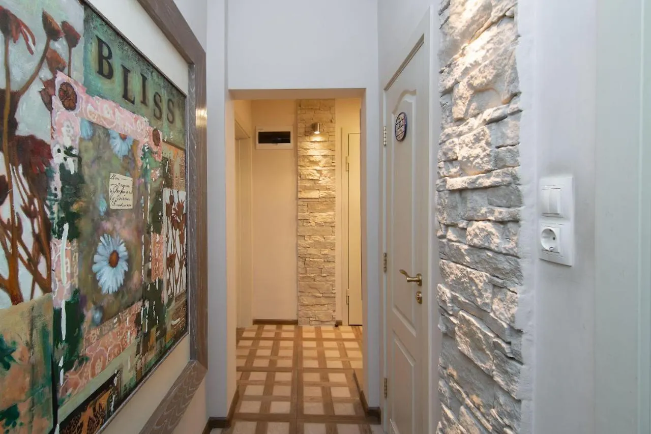 Cozy Central Flat In Varna Downtown Apartment